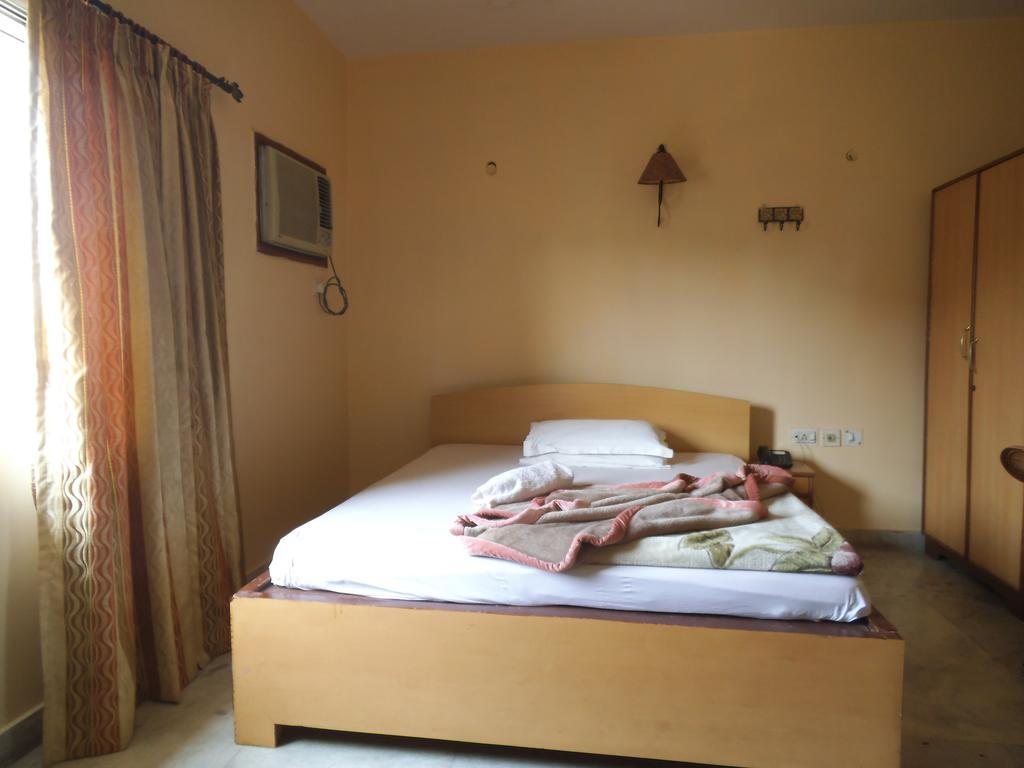 City Centre Hotell Agartala Rum bild